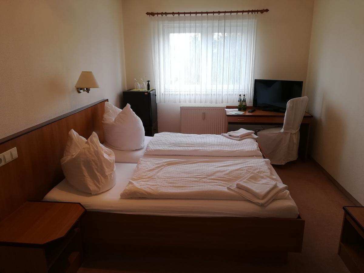 Weinbau & Pension "8Zeilen" Golk Экстерьер фото